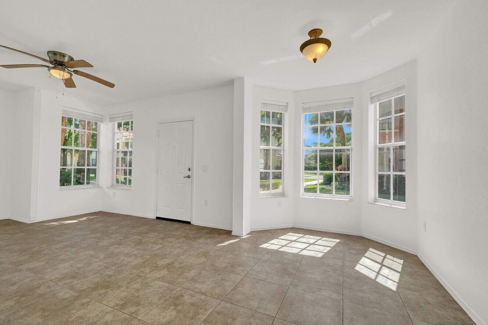 709 BELMONT Place # 709, Boynton Beach FL 33436 photo 4