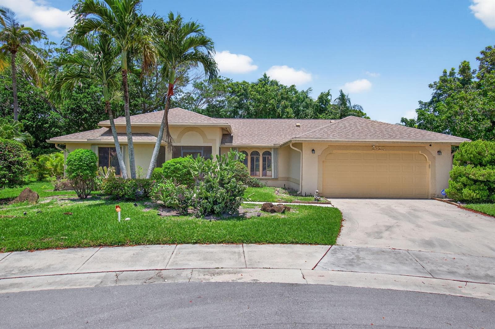 2925 RIVIERA Drive, Delray Beach FL 33445 photo 3