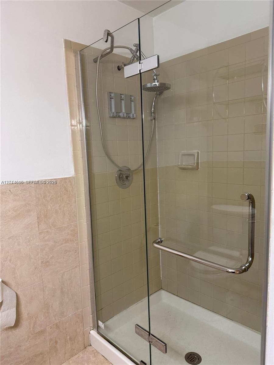 20800 NE 8th Ct # 206-17, Miami FL 33179 photo 4