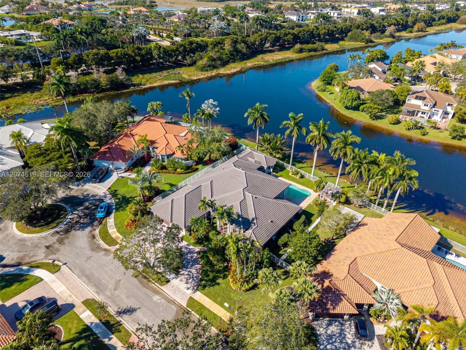 2950 Medinah, Weston FL 33332