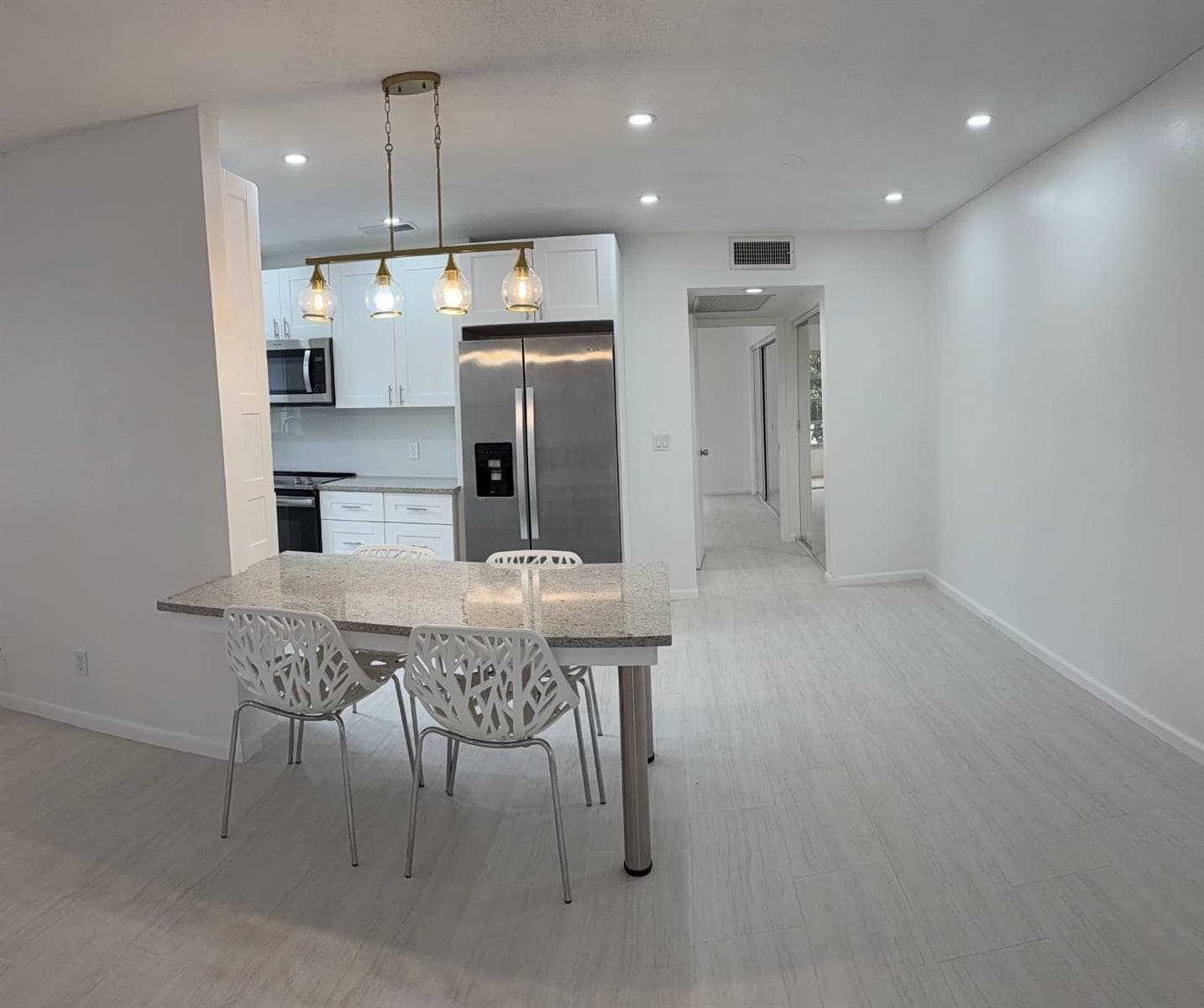20 PRESCOTT A # 20, Deerfield Beach FL 33442 photo 2
