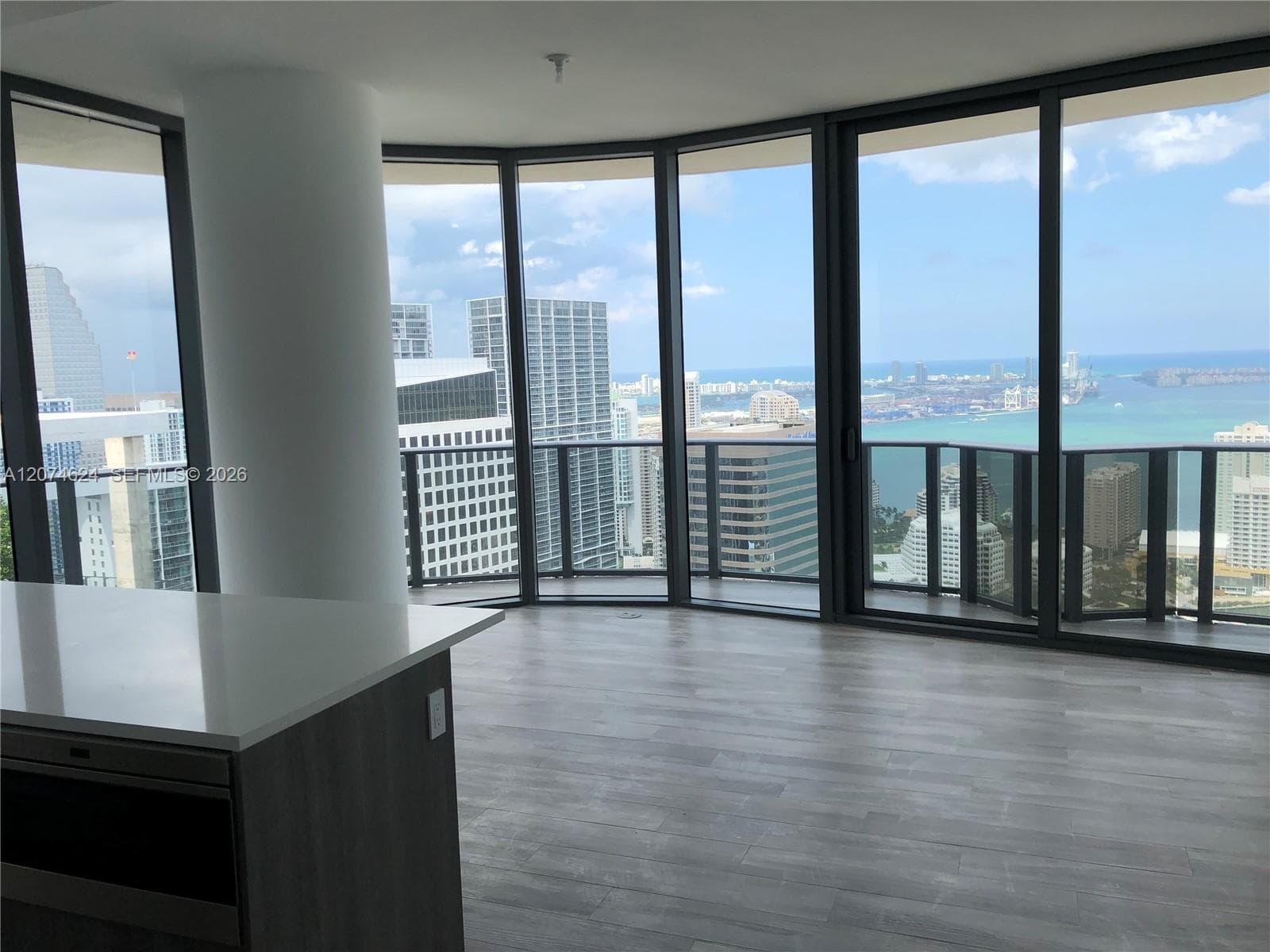 801 S Miami Ave # 4905, Miami FL 33130 photo 3