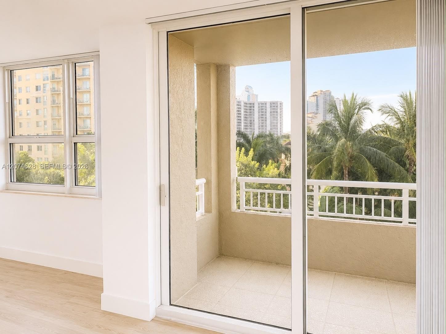 19501 W Country Club Dr # 408, Aventura FL 33180 photo 5