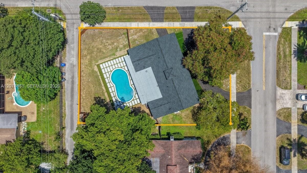 4801 Tyler St, Hollywood, FL 33021 photo 3