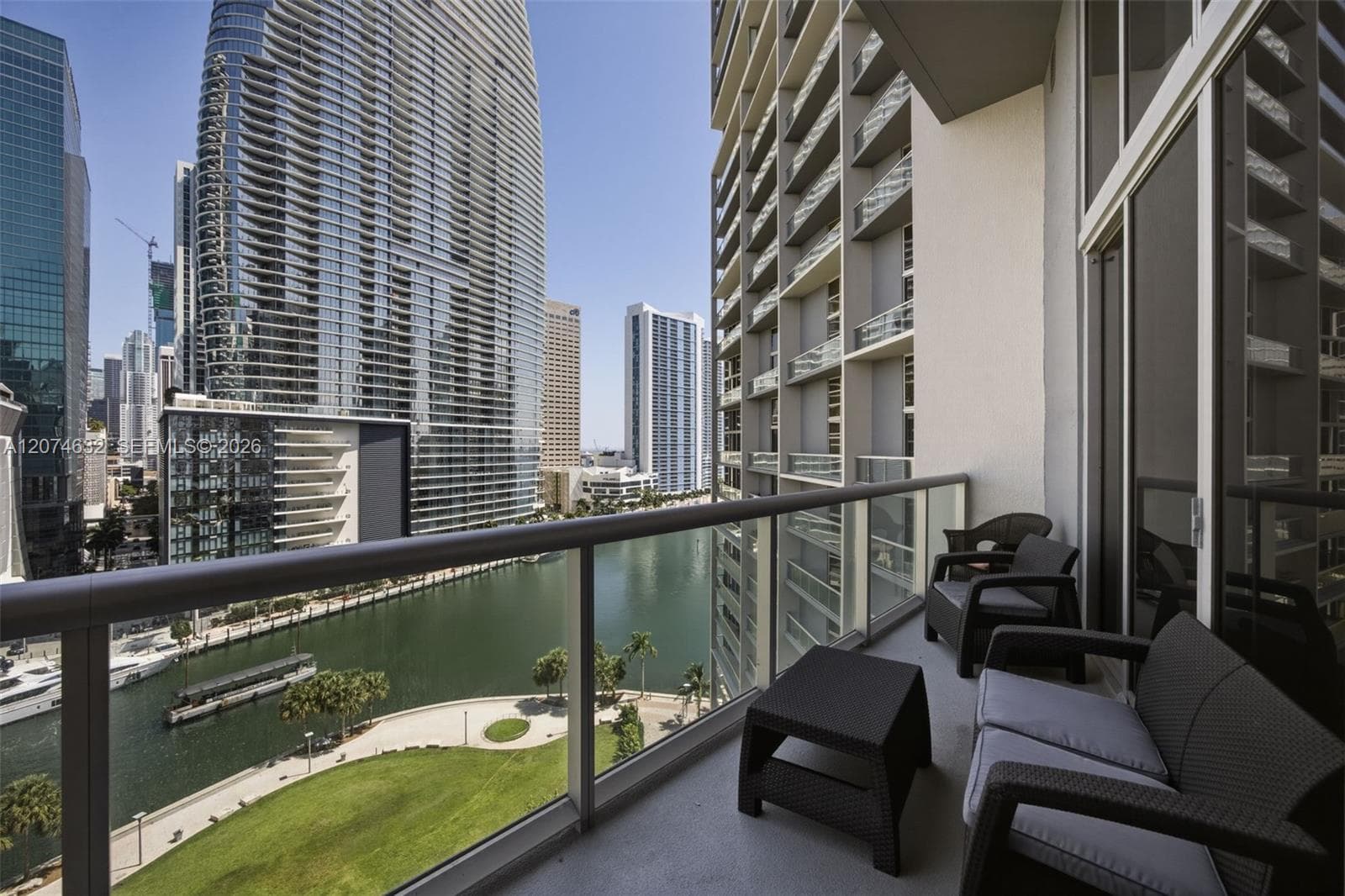475 Brickell Ave # 1412, Miami FL 33131 photo 2