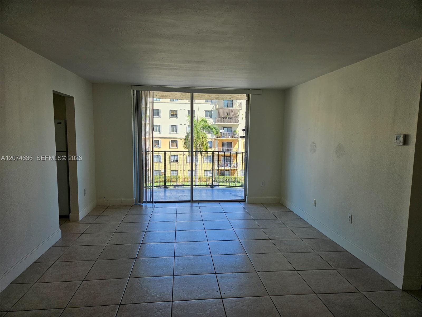 9320 Fontainebleau Blvd # 401, Miami FL 33172 photo 3