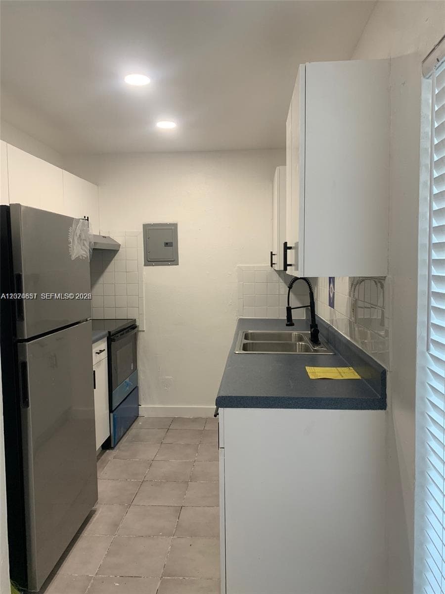 8295 NE Miami Ct # 1, Miami, FL 33138