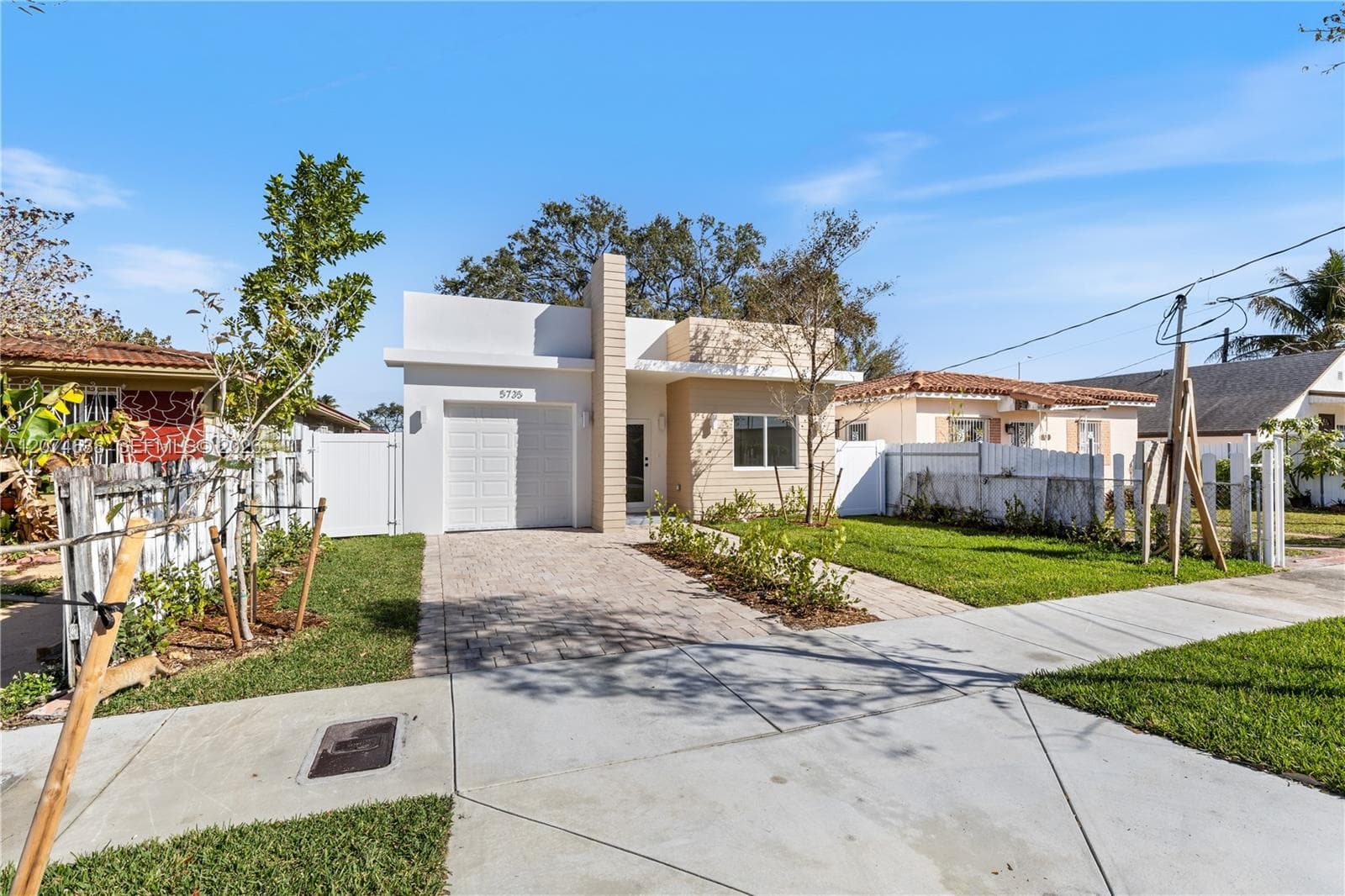 5735 SW 4th St, Miami FL 33144