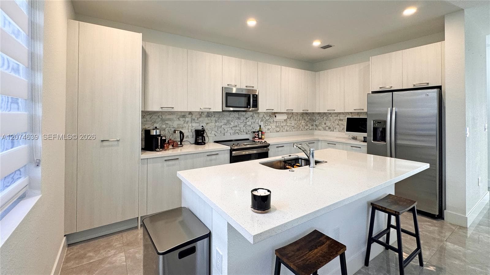 13659 SW 158th Ave, Miami FL 33196 photo 4