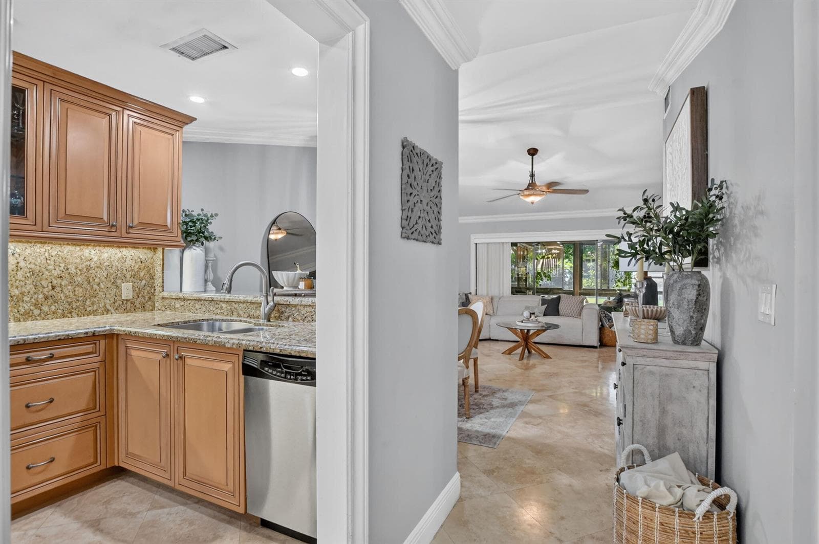 21616 Guadalajara Avenue, Boca Raton FL 33433 photo 5