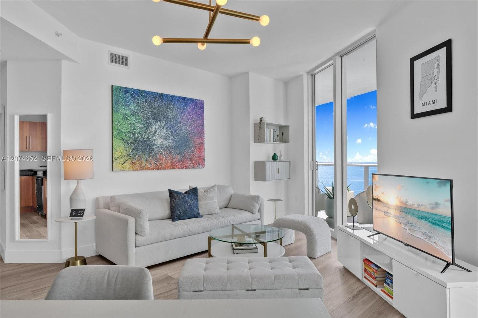 300 S Biscayne Blvd # 1708, Miami FL 33131 photo 3