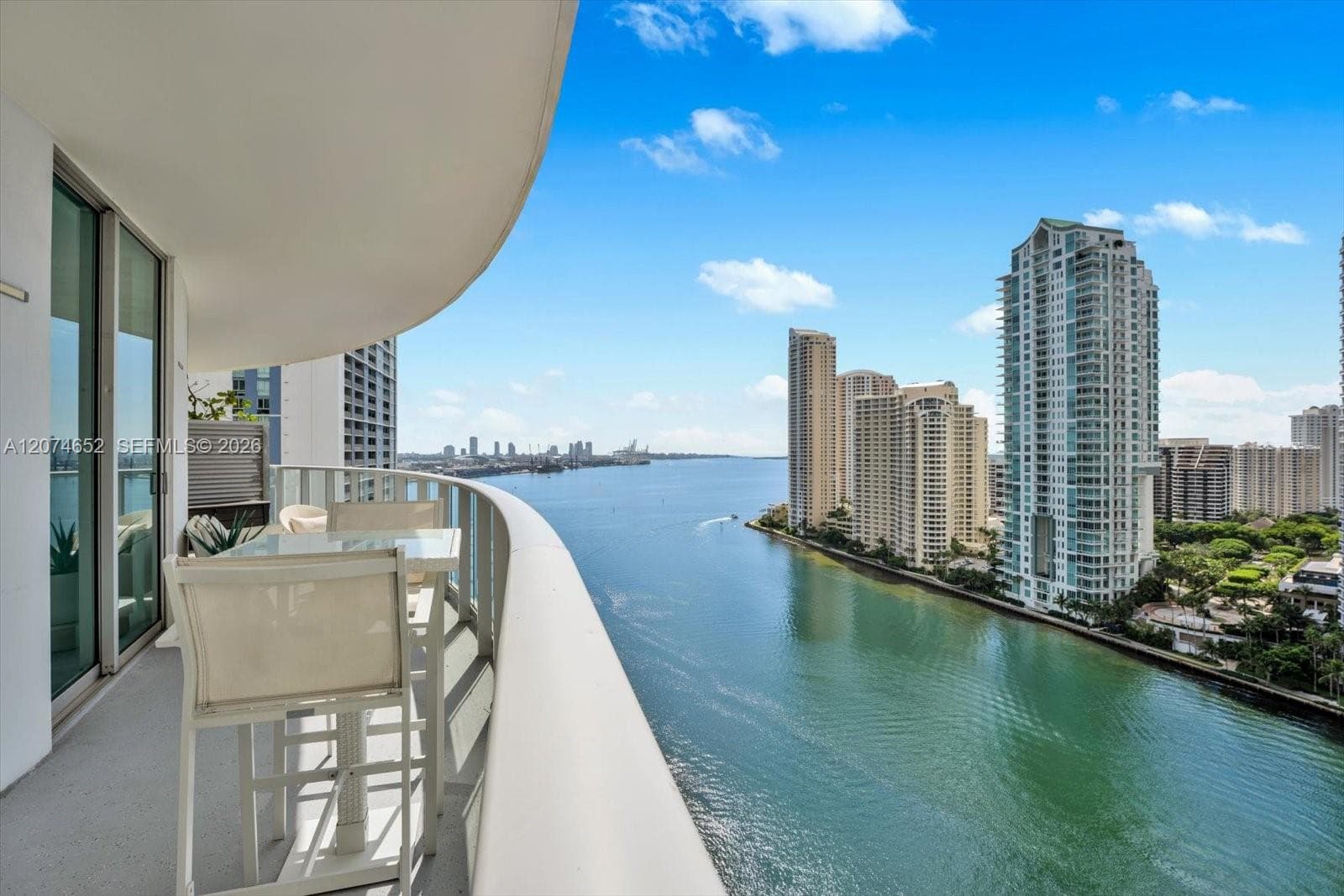 300 S Biscayne Blvd # 1708, Miami FL 33131 photo 5