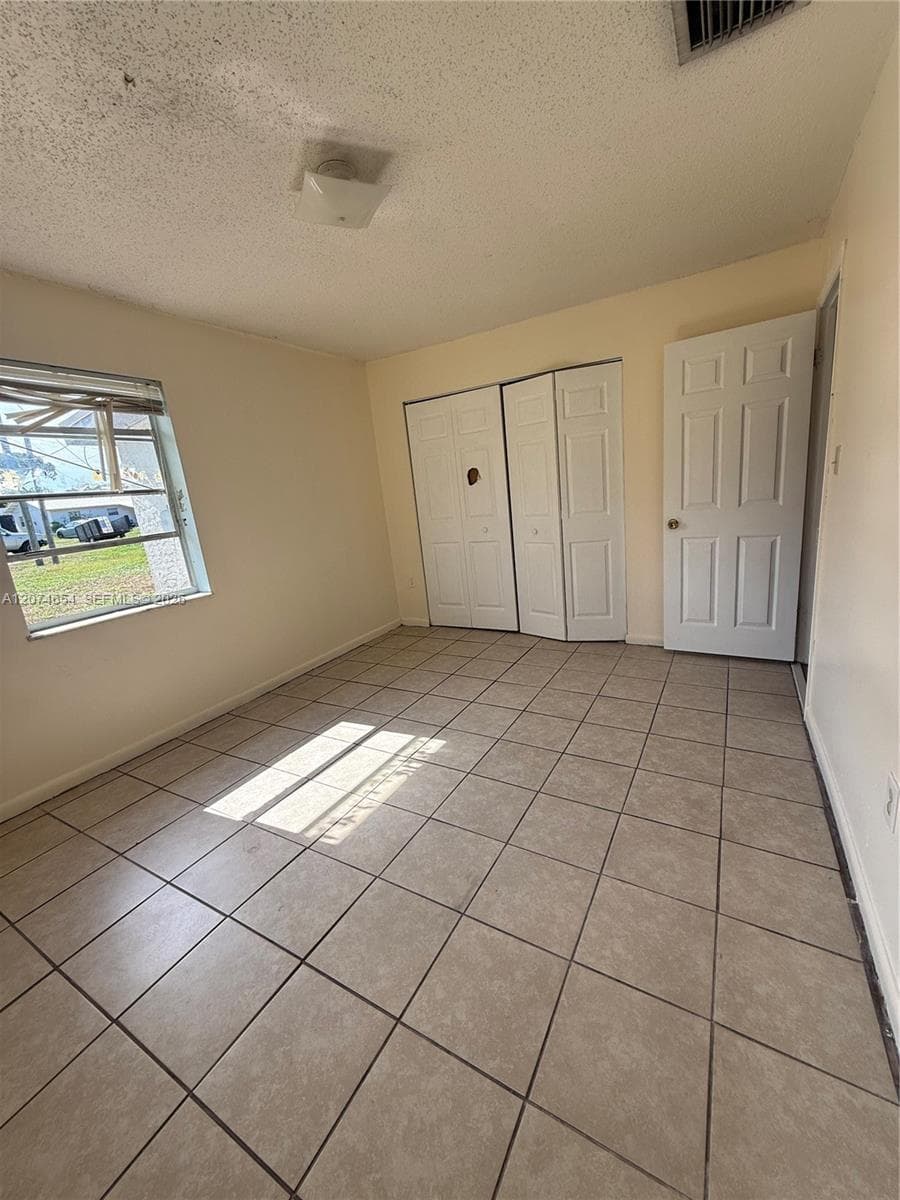 2679 Niagara Ave, Fort Pierce FL 34946 photo 2