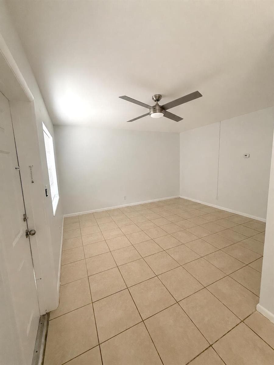 2017 NE 18TH Street # 2, Fort Lauderdale FL 33305 photo 2