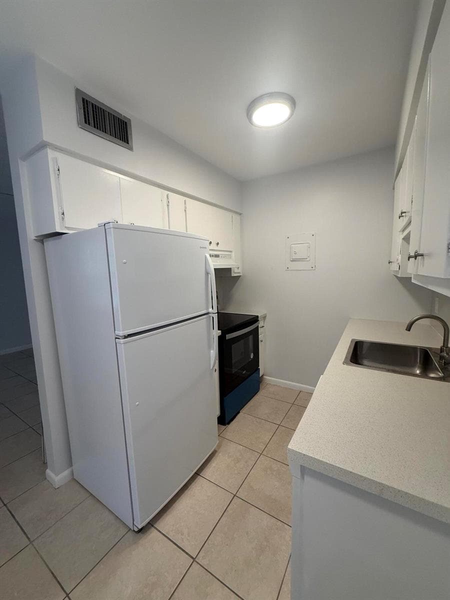 2017 NE 18TH Street # 2, Fort Lauderdale FL 33305 photo 3
