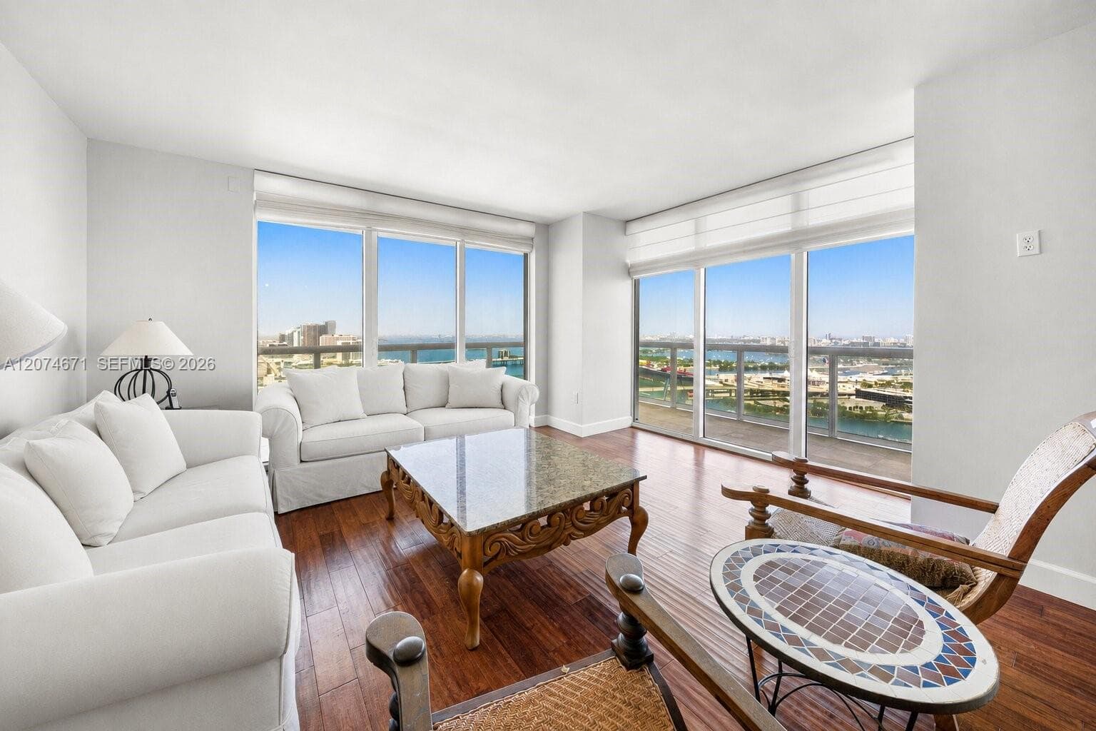 50 Biscayne Blvd # 4402, Miami FL 33132 photo 2