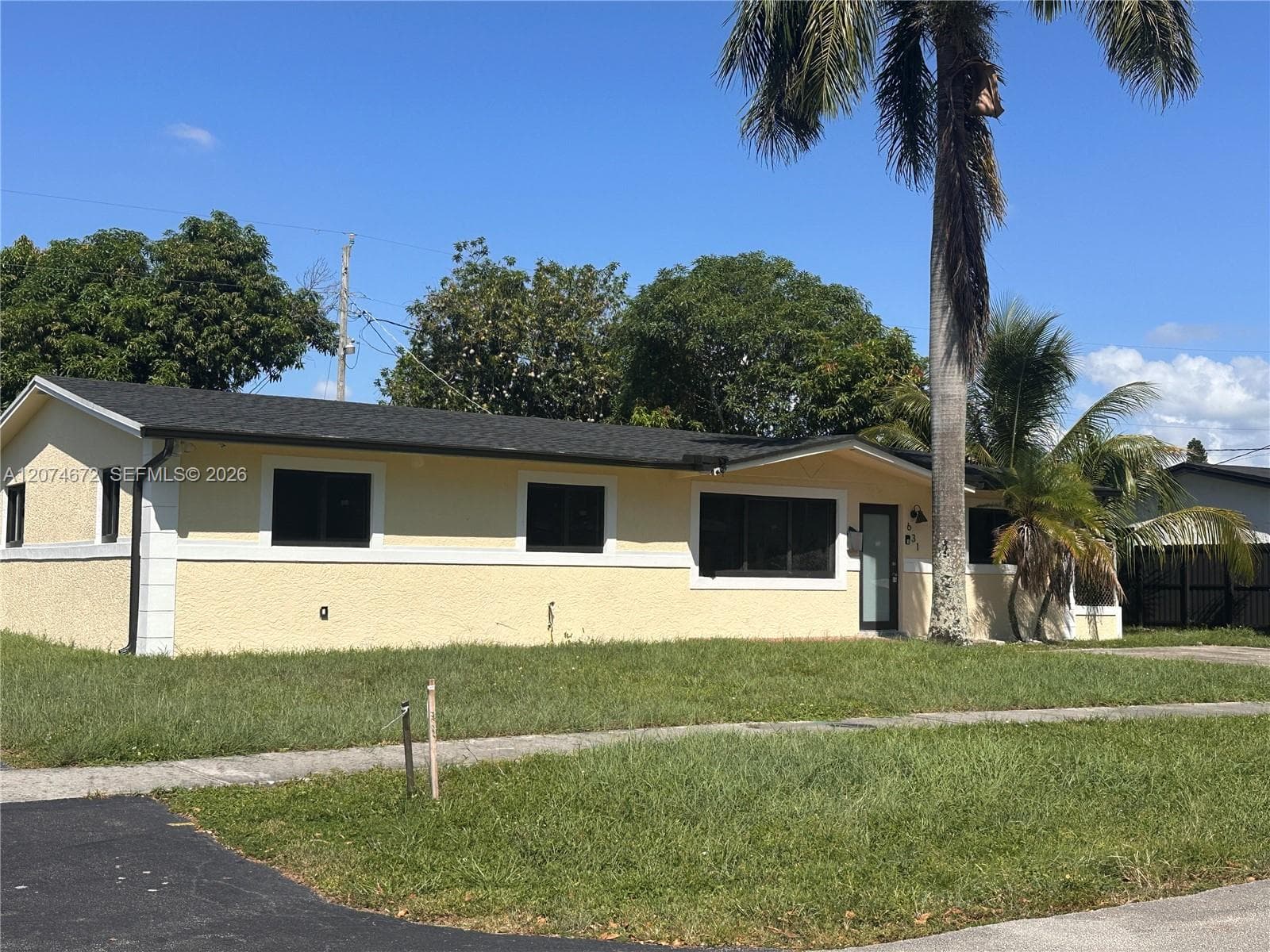 631 NW 37th Ave, Lauderhill FL 33311 photo 2