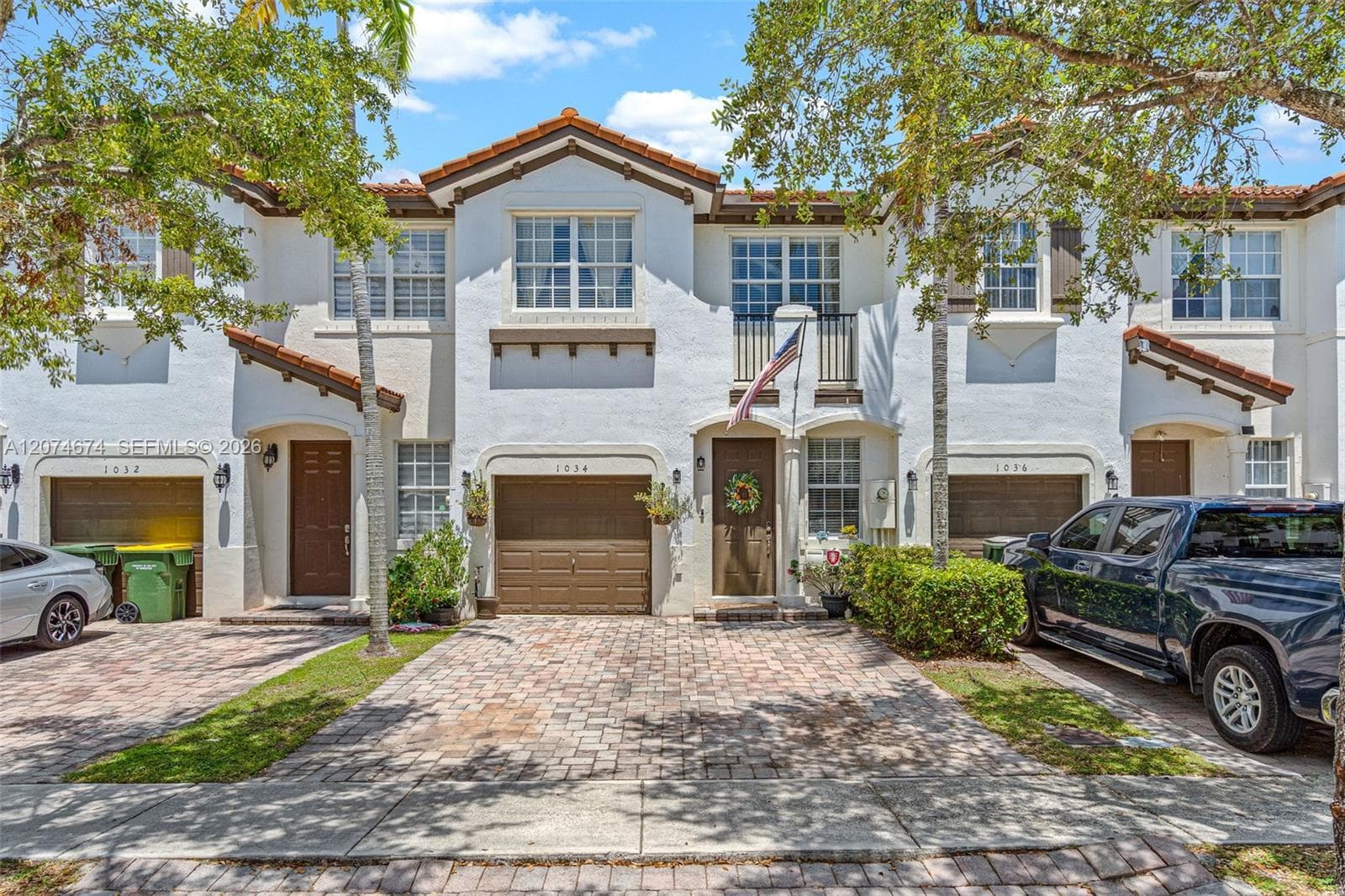 1034 NE 30th Ave, Homestead FL 33033