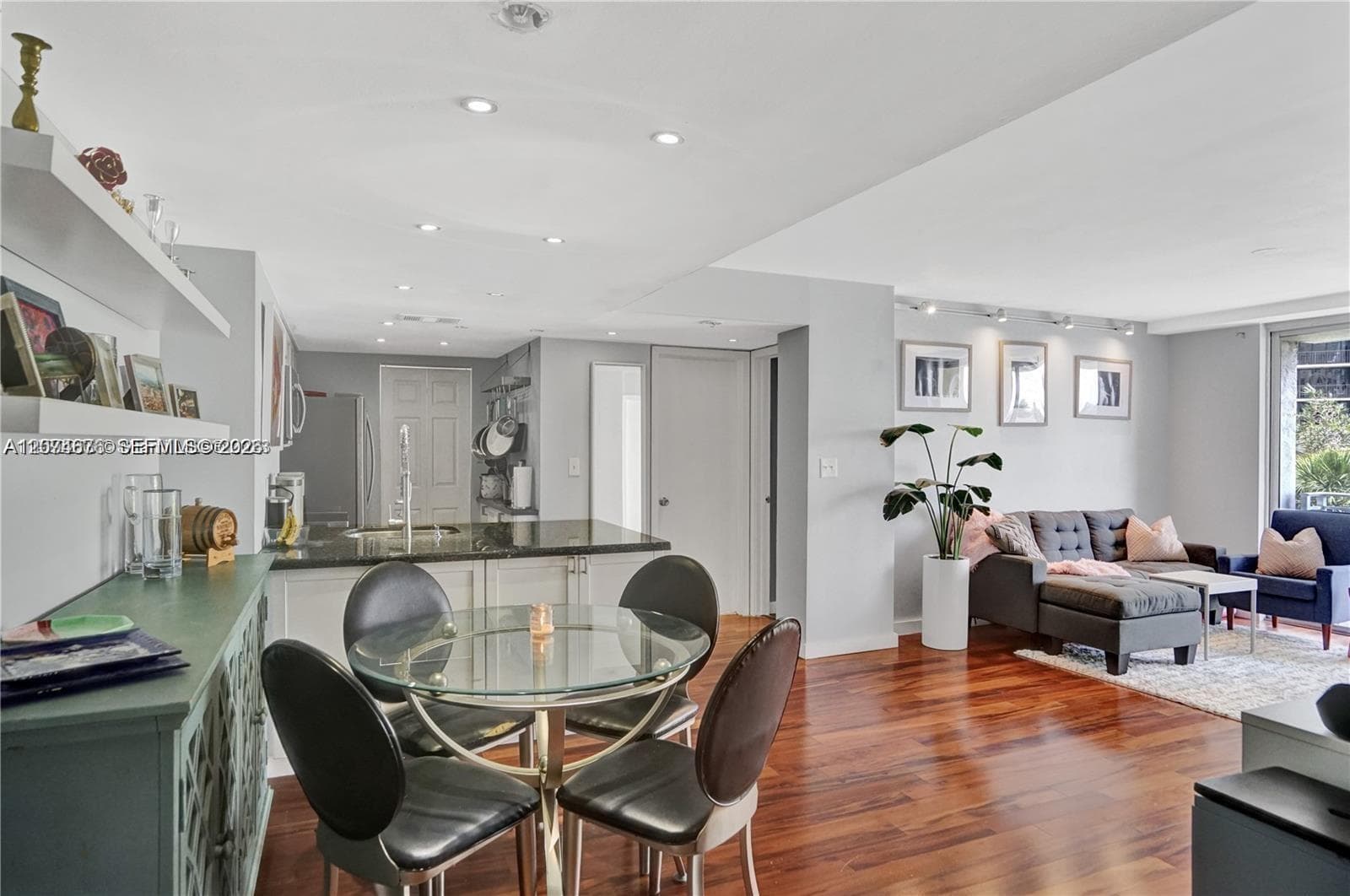 770 Claughton Island Dr # 403, Miami FL 33131 photo 3