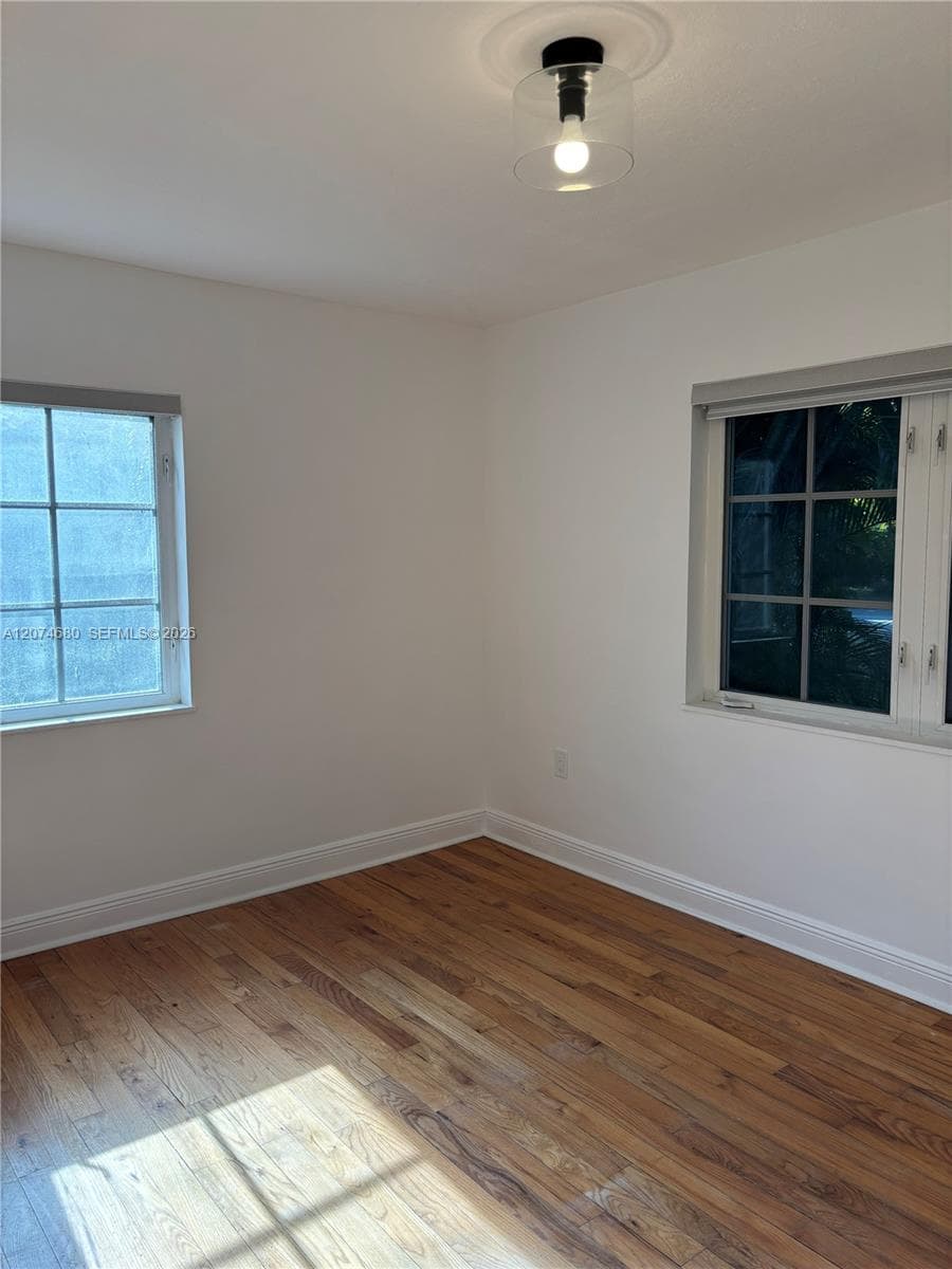 447 Blue Rd, Coral Gables FL 33146 photo 5