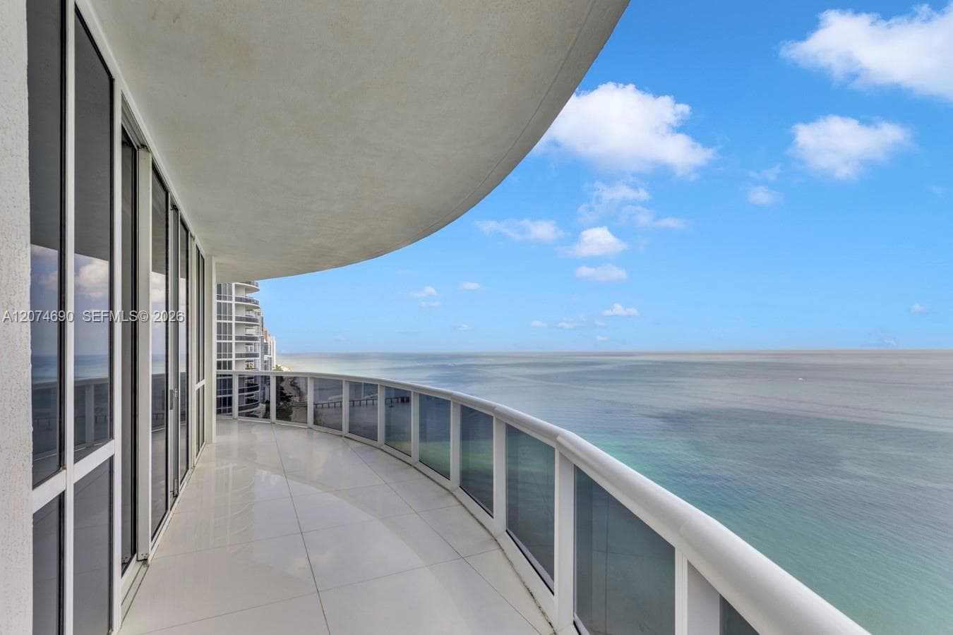 15811 Collins Ave # 3001, Sunny Isles Beach, FL 33160 photo 2
