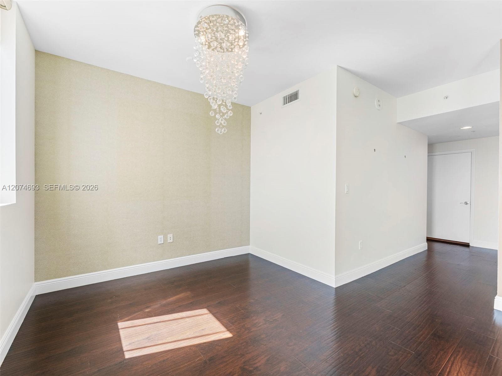244 Biscayne Blvd # 1803, Miami FL 33132 photo 4