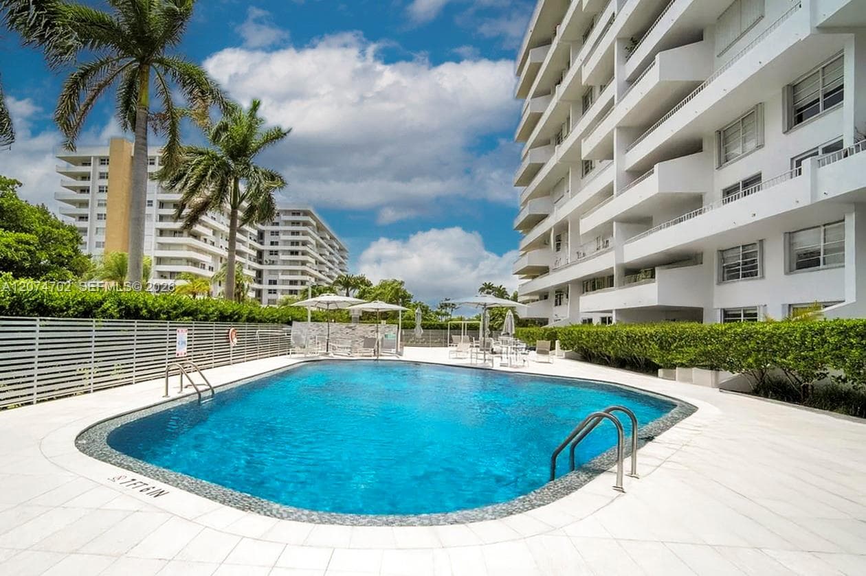199 Ocean Lane Dr # 902, Key Biscayne FL 33149 photo 3