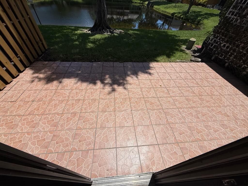 5006 S University Drive, Davie FL 33328 photo 2