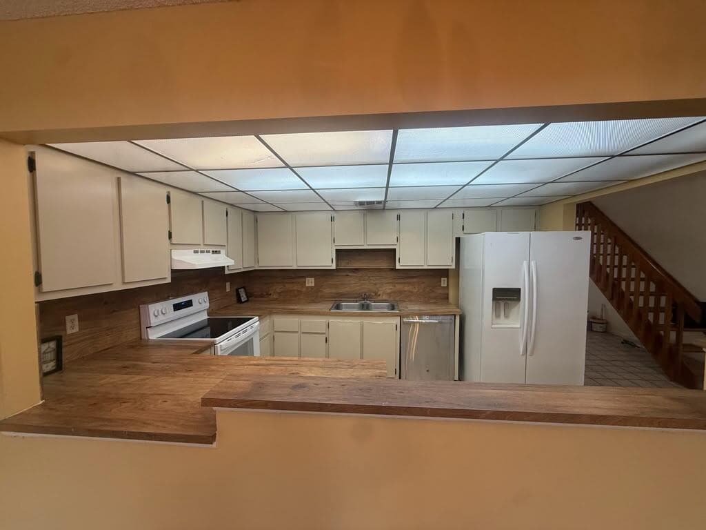 5006 S University Drive, Davie FL 33328 photo 3
