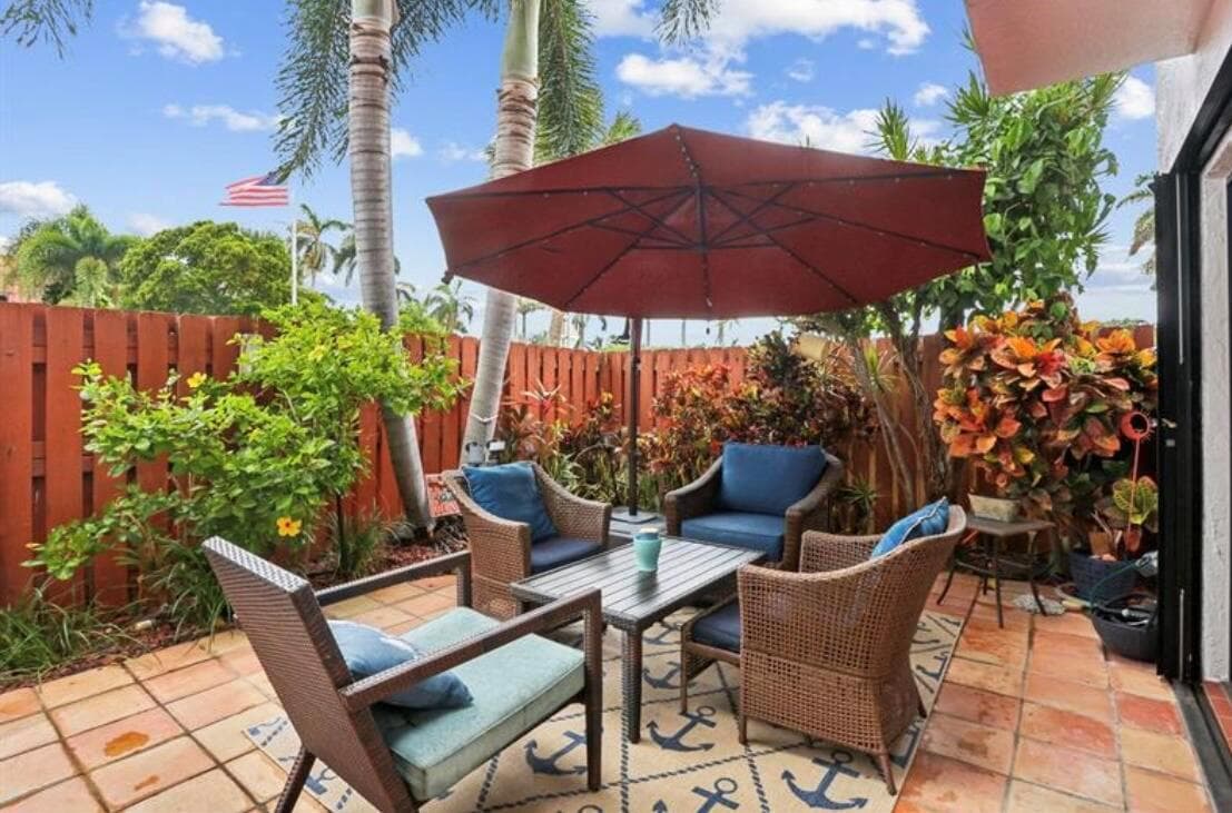 1251 S Federal Highway, Boca Raton FL 33432 photo 4