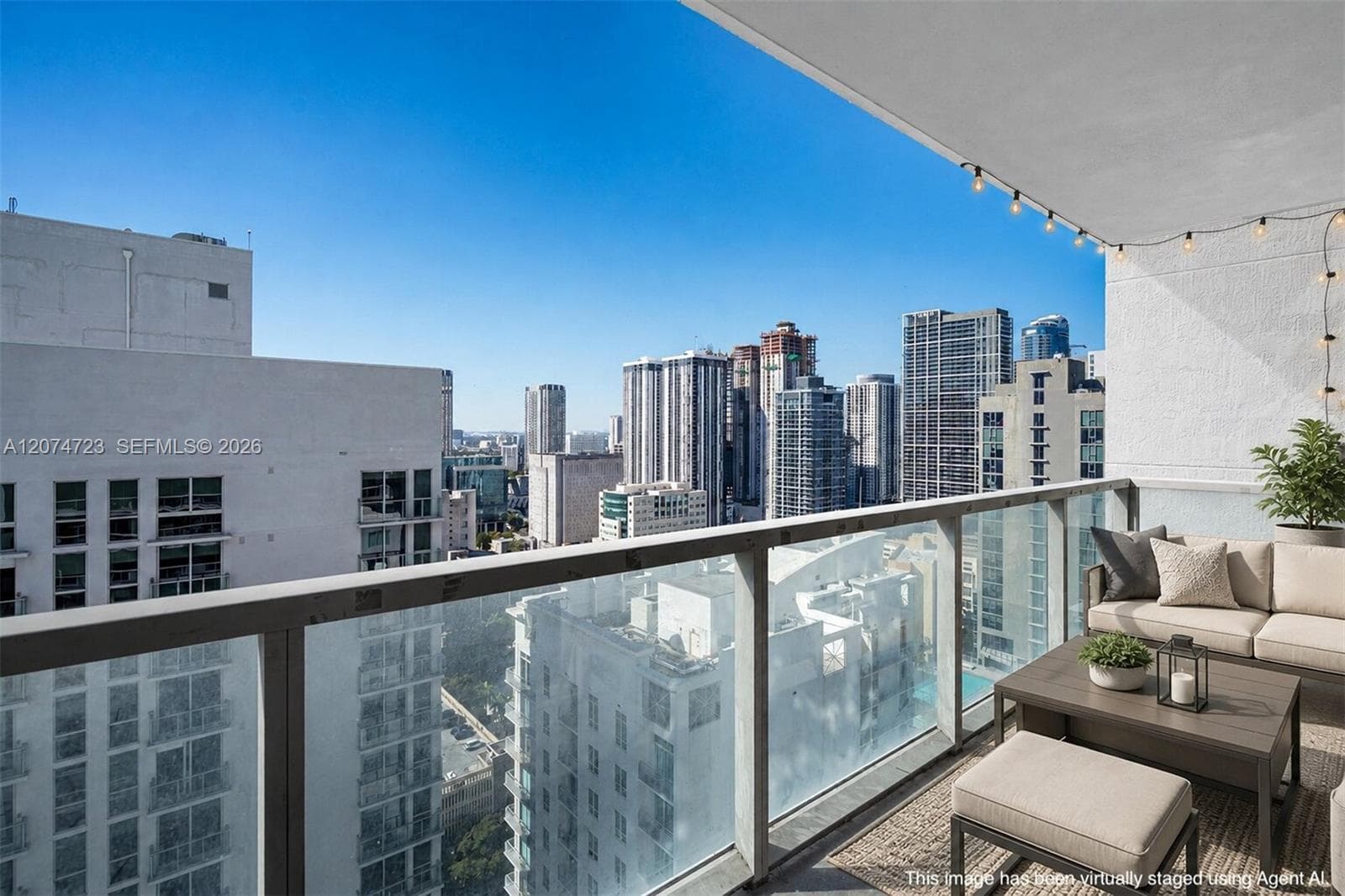 253 NE 2nd St # 3104, Miami FL 33132