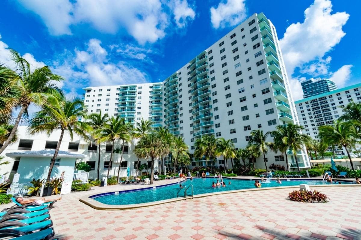 3901 S Ocean Dr # 6T, Hollywood FL 33019