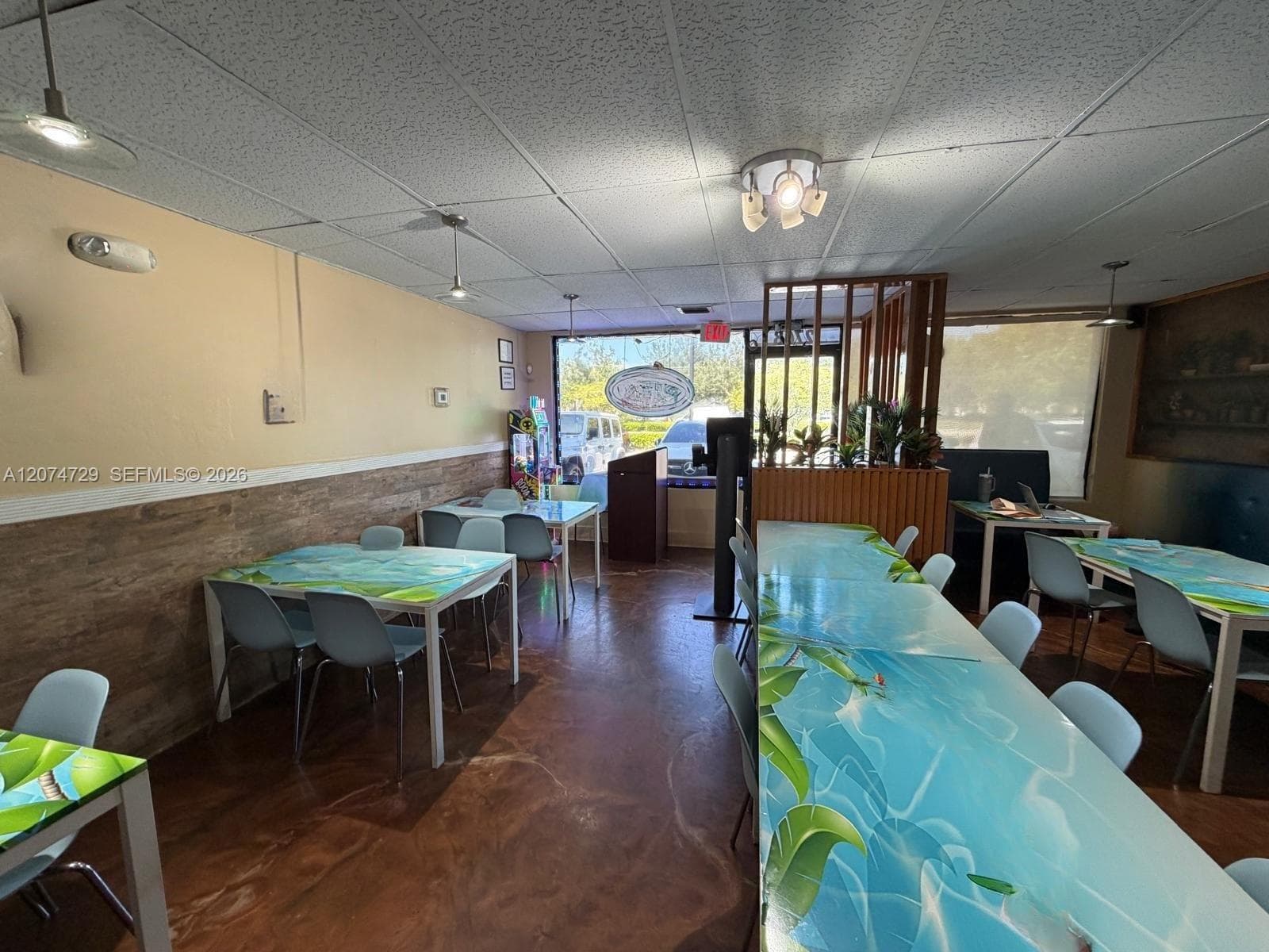 2750 N University Dr, Sunrise FL 33322 photo 2