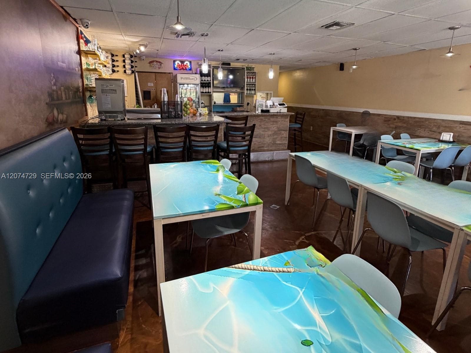 2750 N University Dr, Sunrise FL 33322