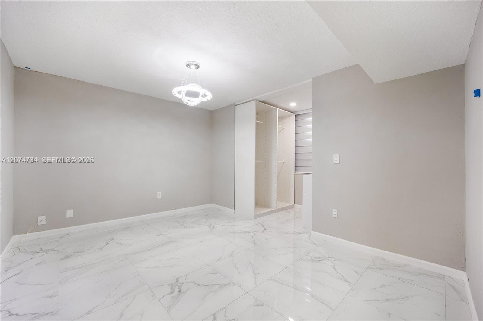 10000 NW 80th Ct # 2102, Hialeah Gardens FL 33016 photo 4