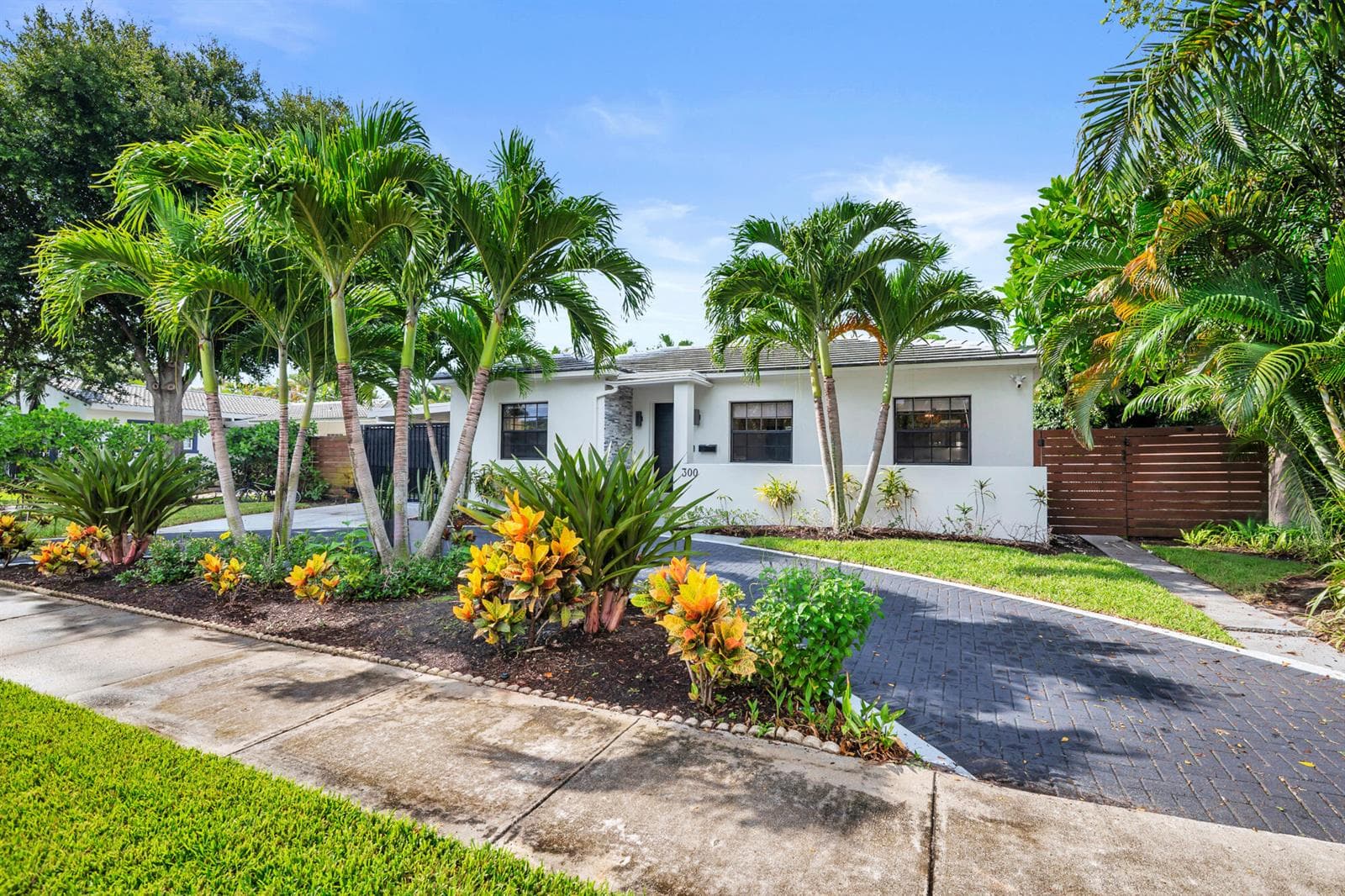 300 35th Street, West Palm Beach FL 33407