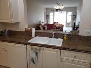 27 HARBOUR ISLE Drive W # 305, Fort Pierce FL 34949 photo 3