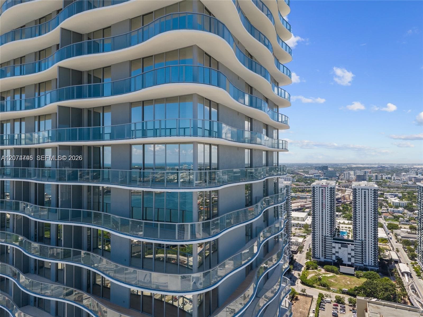 1400 Biscayne Blvd # 3501, Miami FL 33132 photo 3