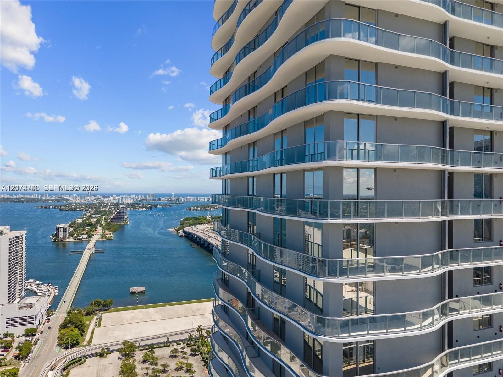 1400 Biscayne Blvd # 3501, Miami FL 33132