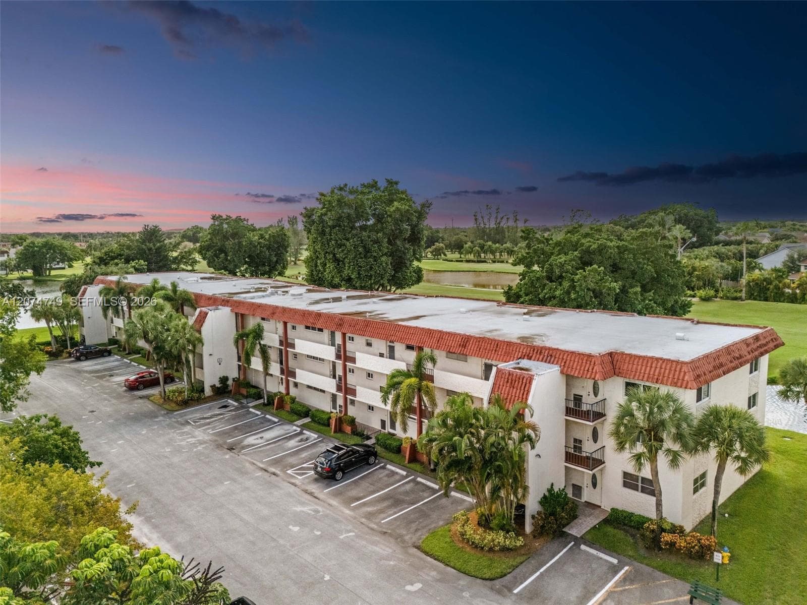 9811 N Hollybrook Lake Dr # 103, Pembroke Pines FL 33025 photo 3