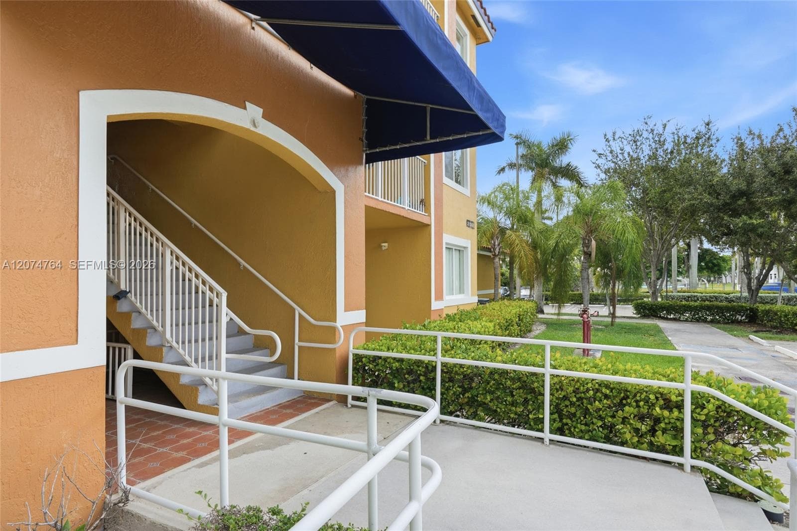 21000 SW 87th Ave # 307, Cutler Bay FL 33189 photo 2