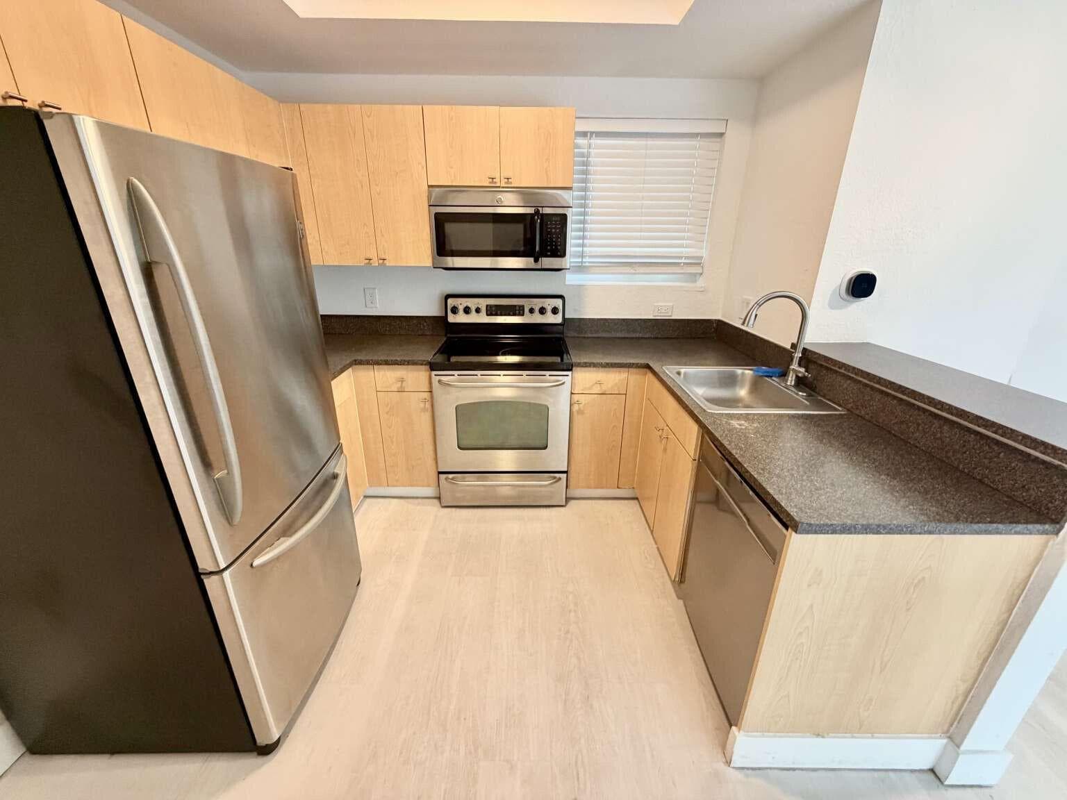 7516 NE 1 Avenue # 302, Miami FL 33138 photo 4