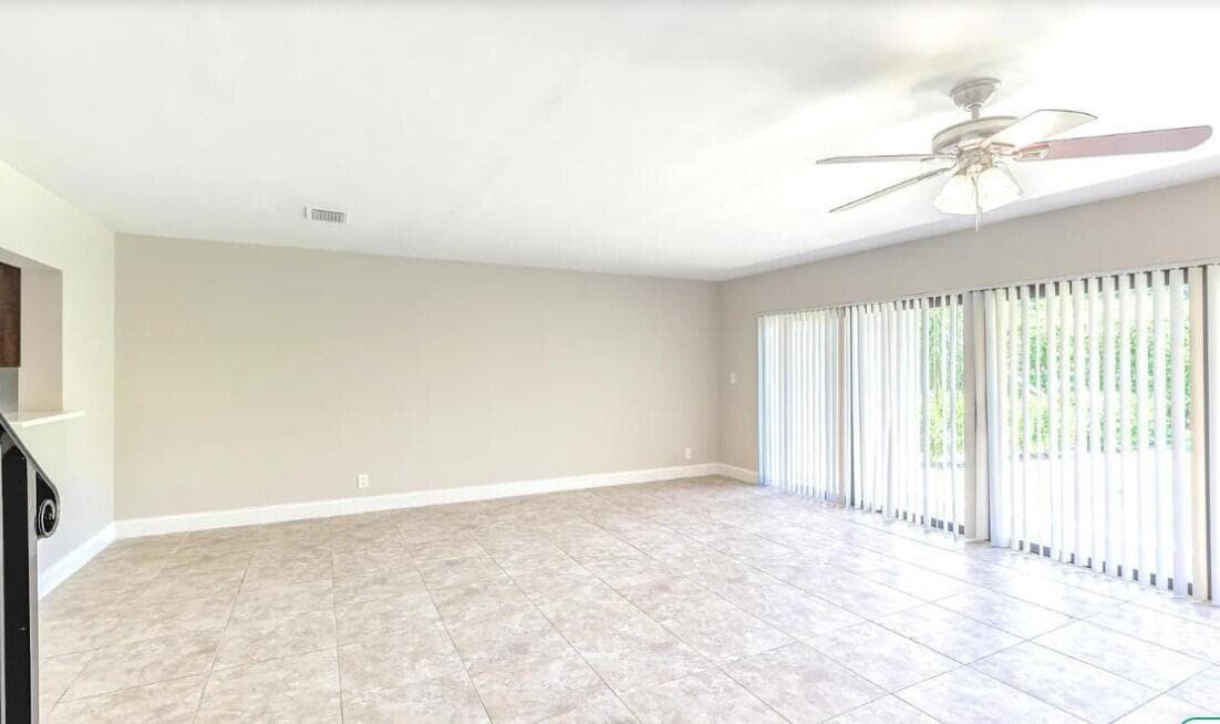 660 COVENTRY Street # 3, Boca Raton FL 33487 photo 4
