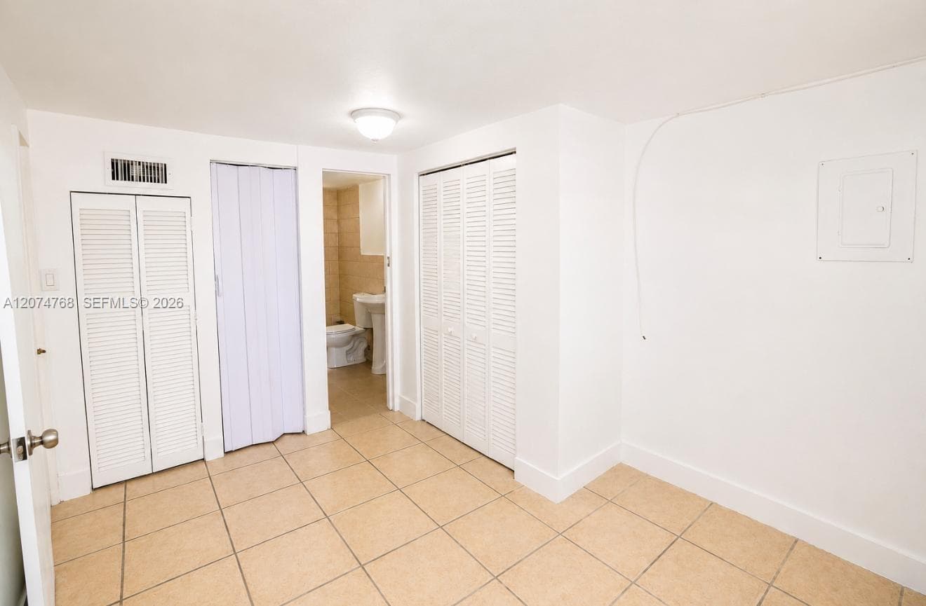 2300 W Flagler St # 21A, Miami FL 33135 photo 5