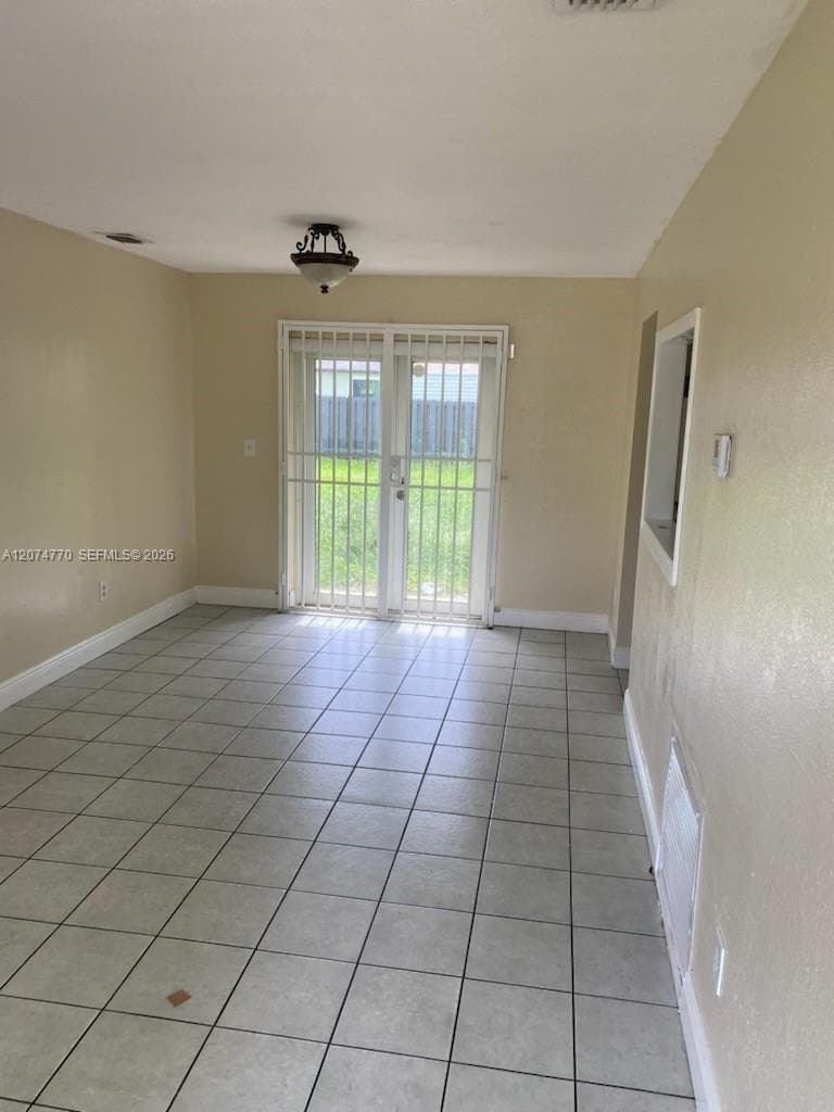 27922 SW 130th Ct, Homestead FL 33032 photo 2