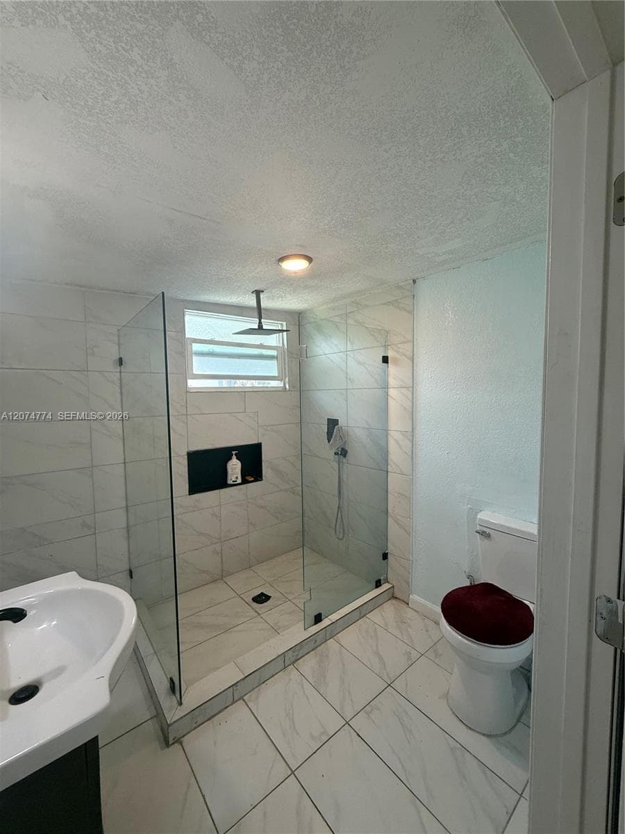 679 ave g # 1, Winter Haven FL 33880 photo 3
