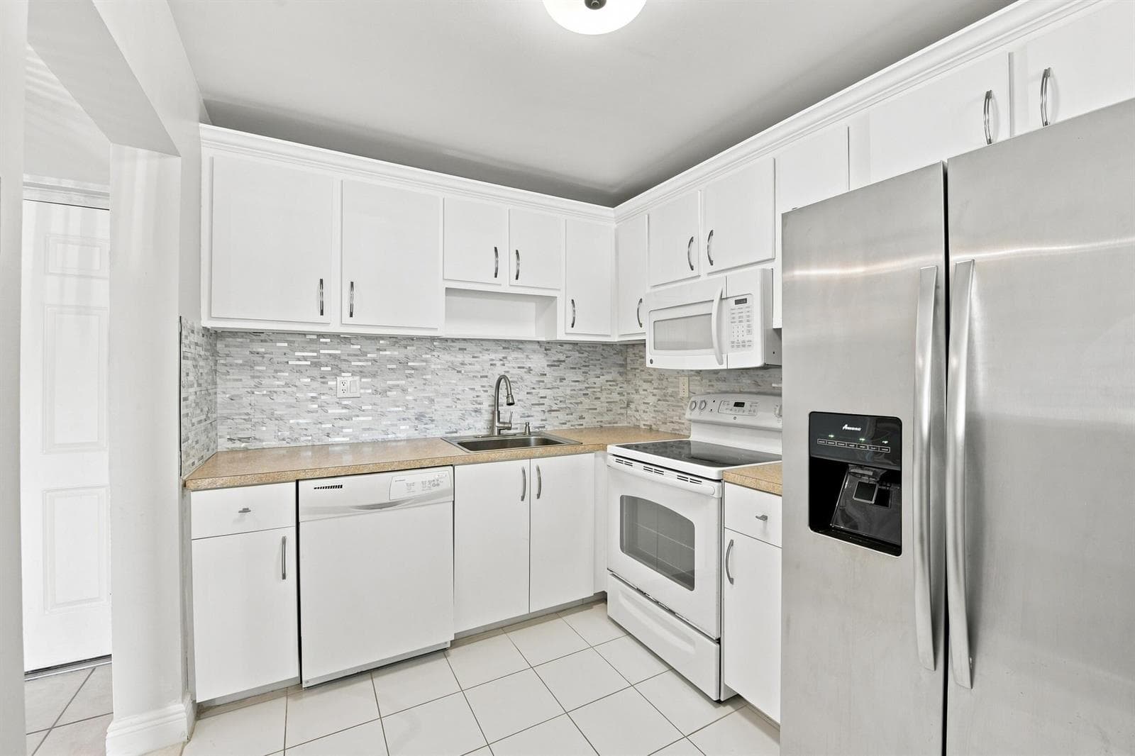9300 SW 8th Street # 219, Boca Raton FL 33428 photo 4