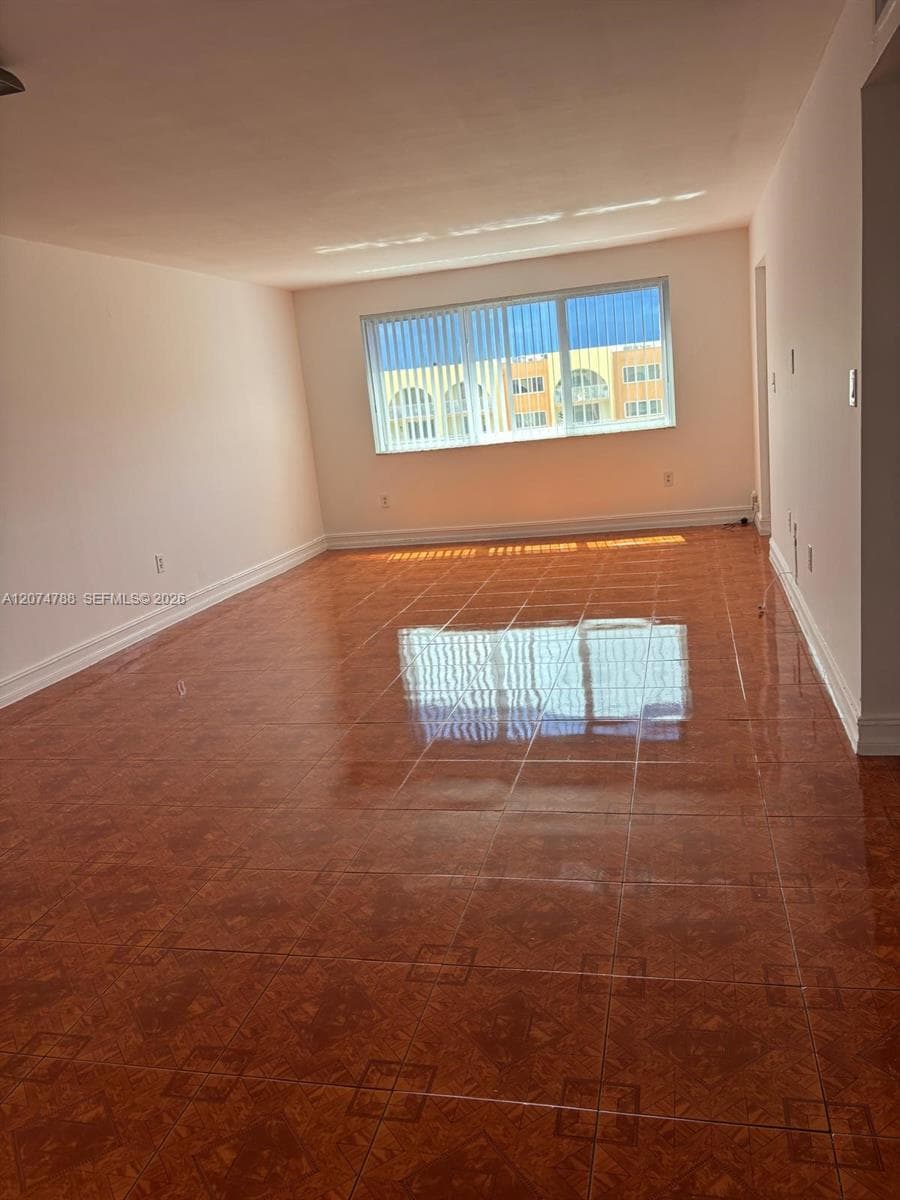 6990 NW 186th St # 515, Hialeah FL 33015 photo 5