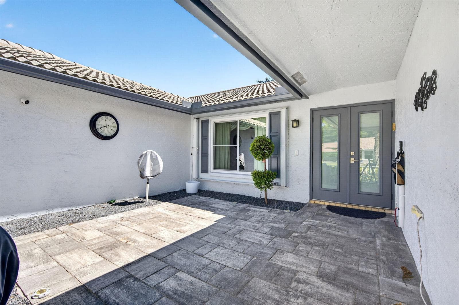 5417 NW 83rd Way, Coral Springs FL 33067 photo 4
