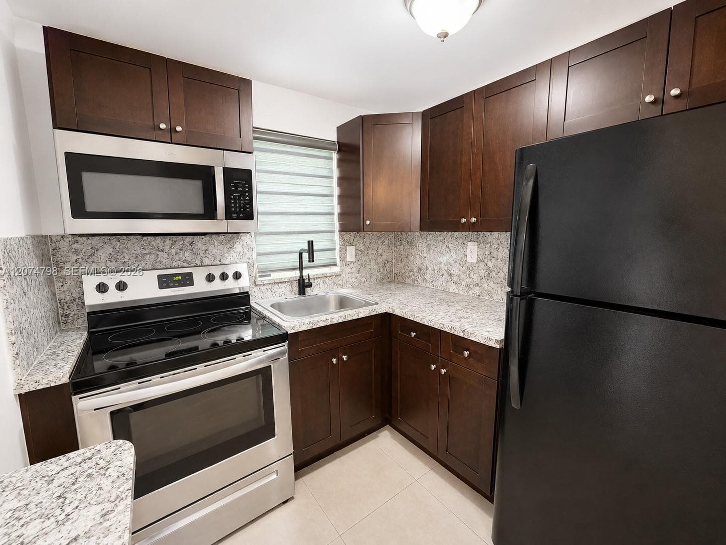 802 NW 3rd Ter, Hallandale Beach, FL 33009 photo 3